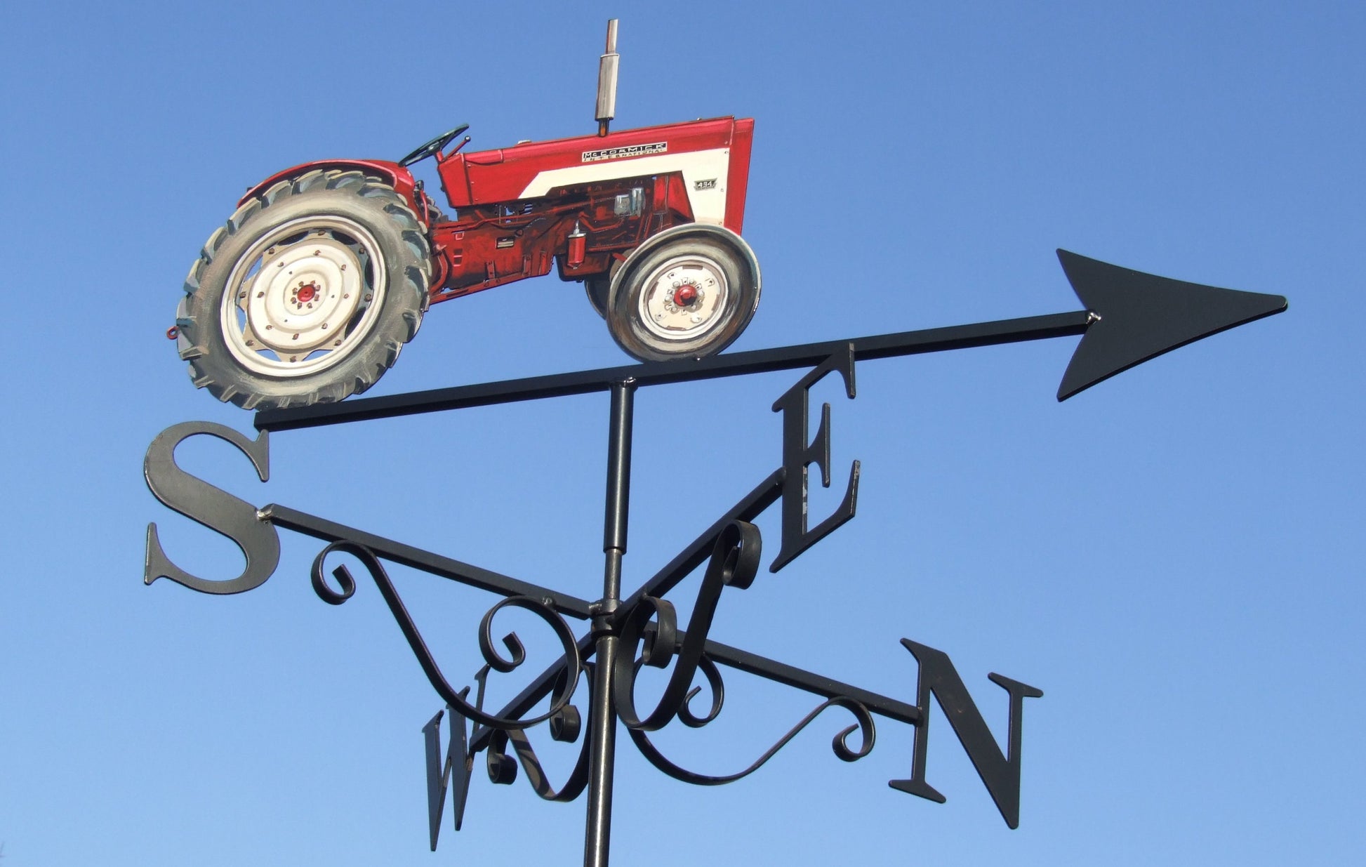 Hand painted international 434 tractor vane